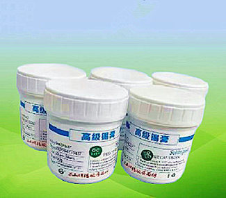 63錫膏的使用 63錫膏,通常指的是含有約63%錫和37%鉛的焊錫膏,這是一種常見的有鉛焊錫膏,廣泛應用于電子制造業(yè)中的SMT(表面貼裝技術)和 Through-Hole(通孔)焊接過程。以下是63錫膏的使用步驟和一些注意事項